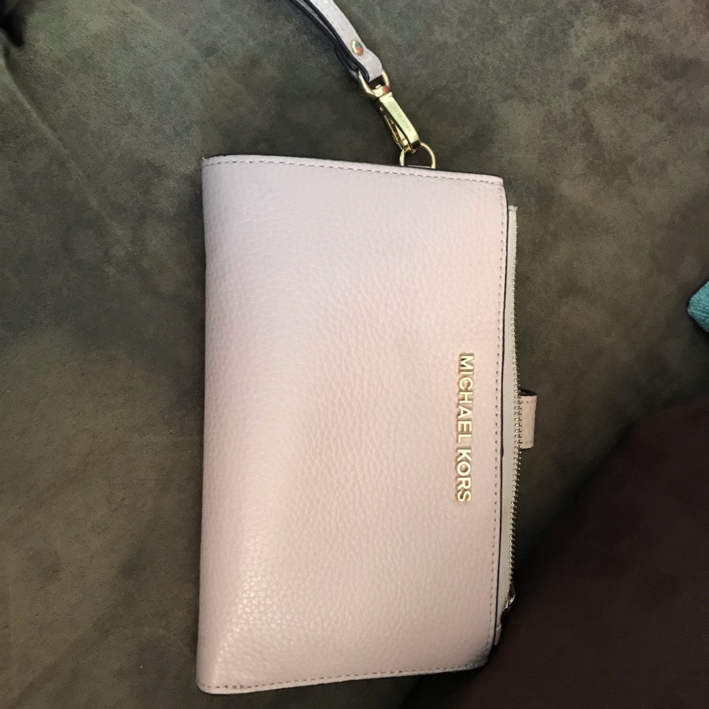 Michael Kors wallet